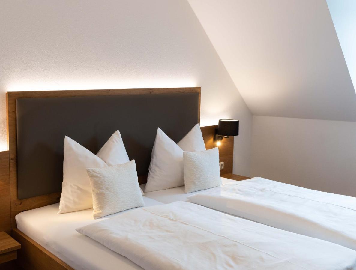 Hotel Gasthof Rosenwirt Au in der Hallertau Esterno foto