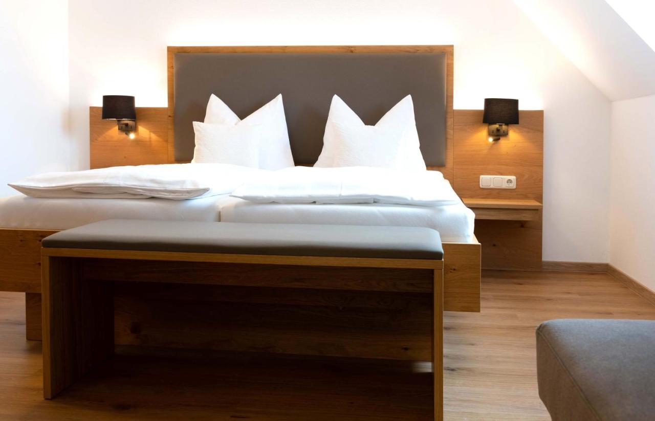 Hotel Gasthof Rosenwirt Au in der Hallertau Esterno foto