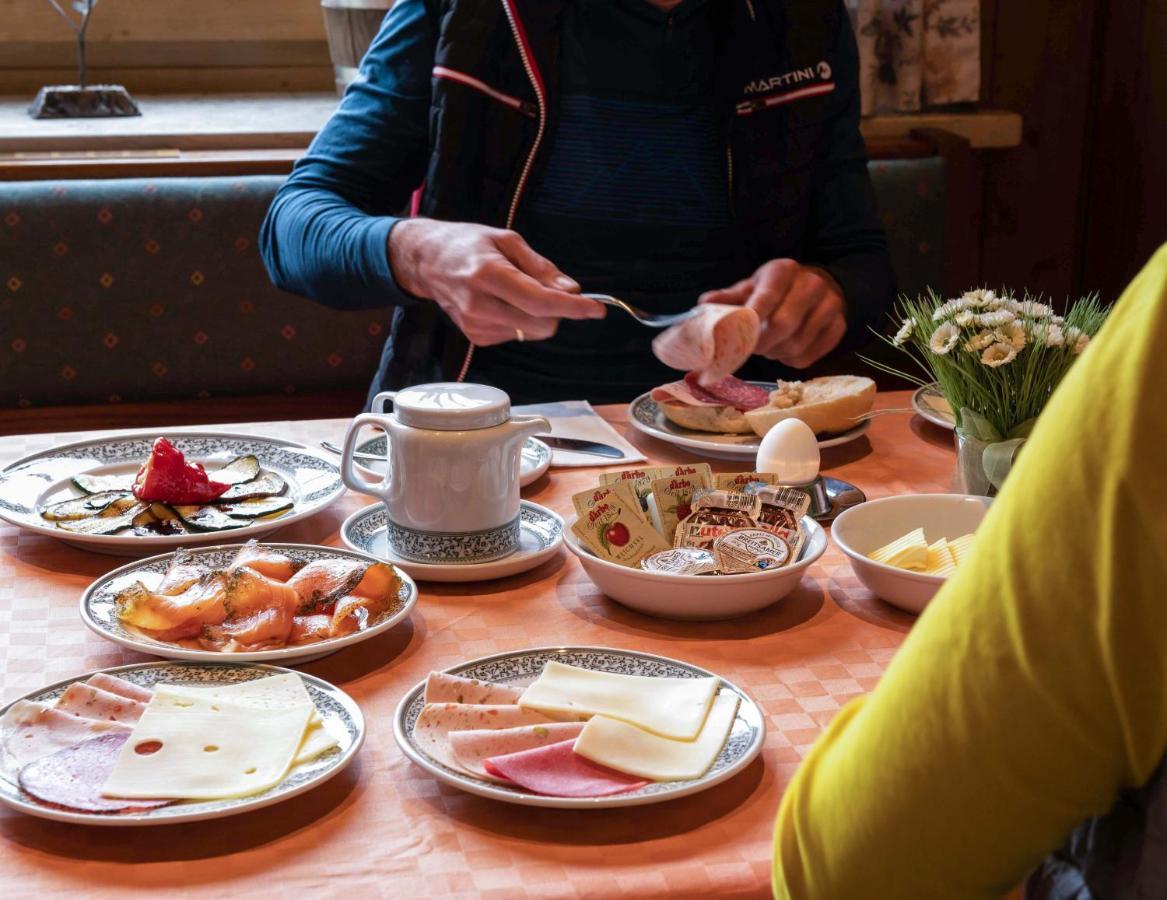 Hotel Gasthof Rosenwirt Au in der Hallertau Esterno foto