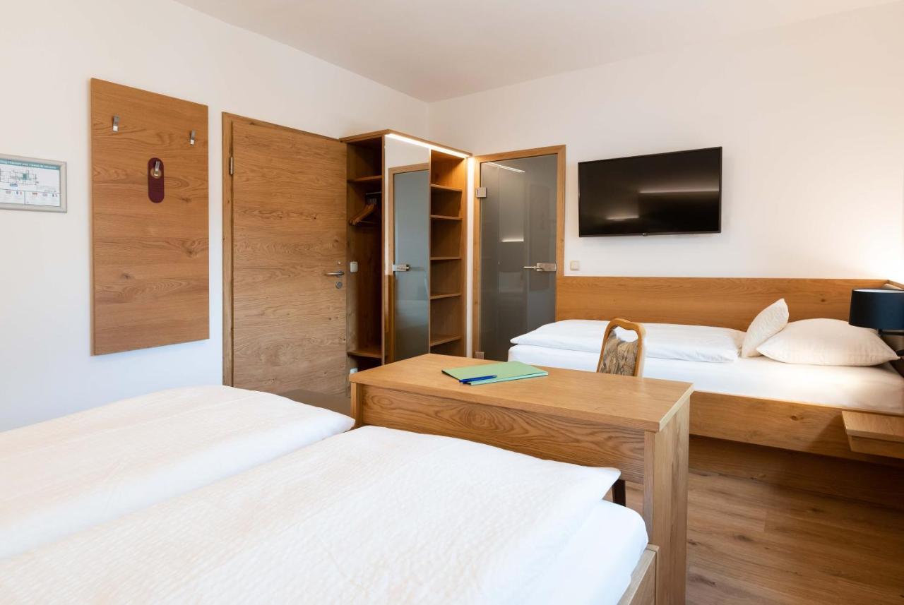 Hotel Gasthof Rosenwirt Au in der Hallertau Esterno foto