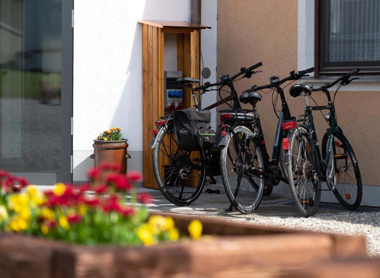 Hotel Gasthof Rosenwirt Au in der Hallertau Esterno foto