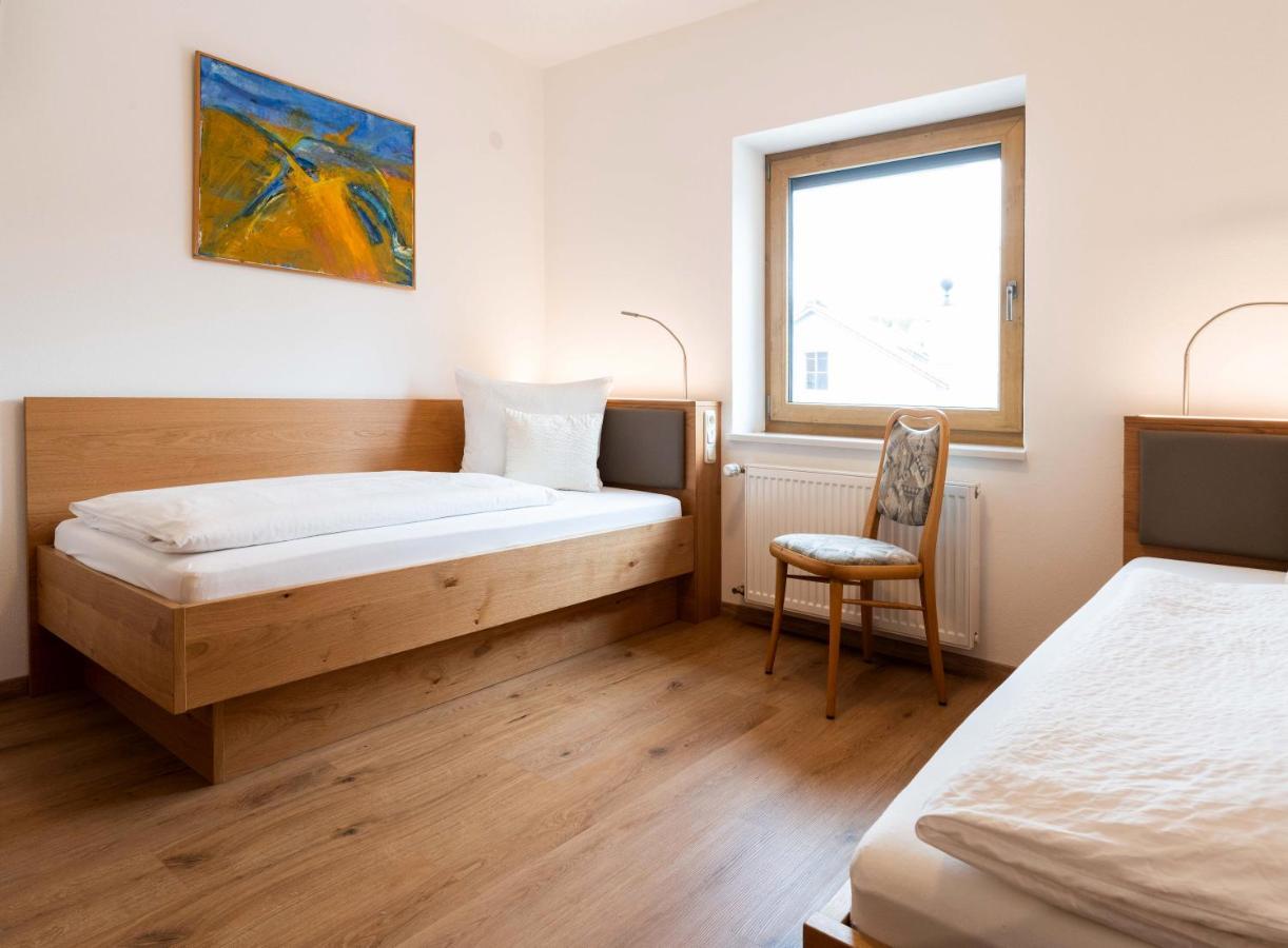 Hotel Gasthof Rosenwirt Au in der Hallertau Esterno foto